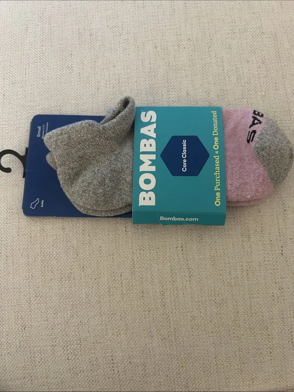 BOMBAS BUNDKE TWO Pair, 1) Ankle grey 2) Quarter pink, SMALLS, NWT